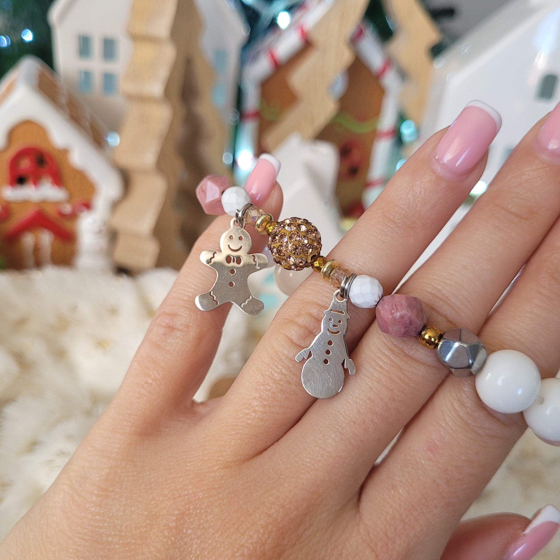 дамска гривна от полускъпоценни камъни - гривна за жена